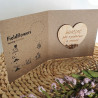Corazon de madera con semillas
