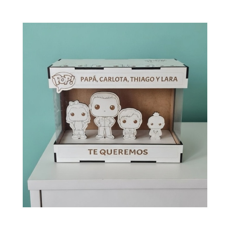 Funko familia en madera
